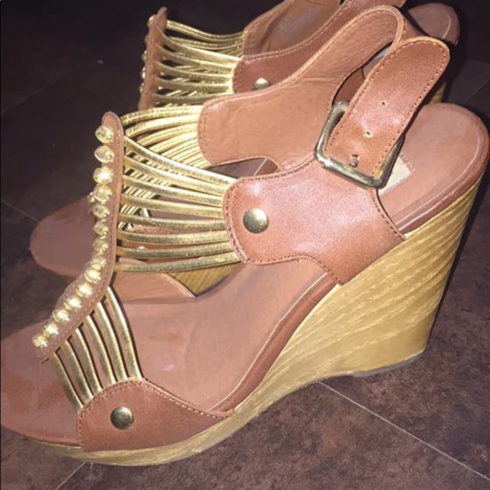 Steve Madden Wedges